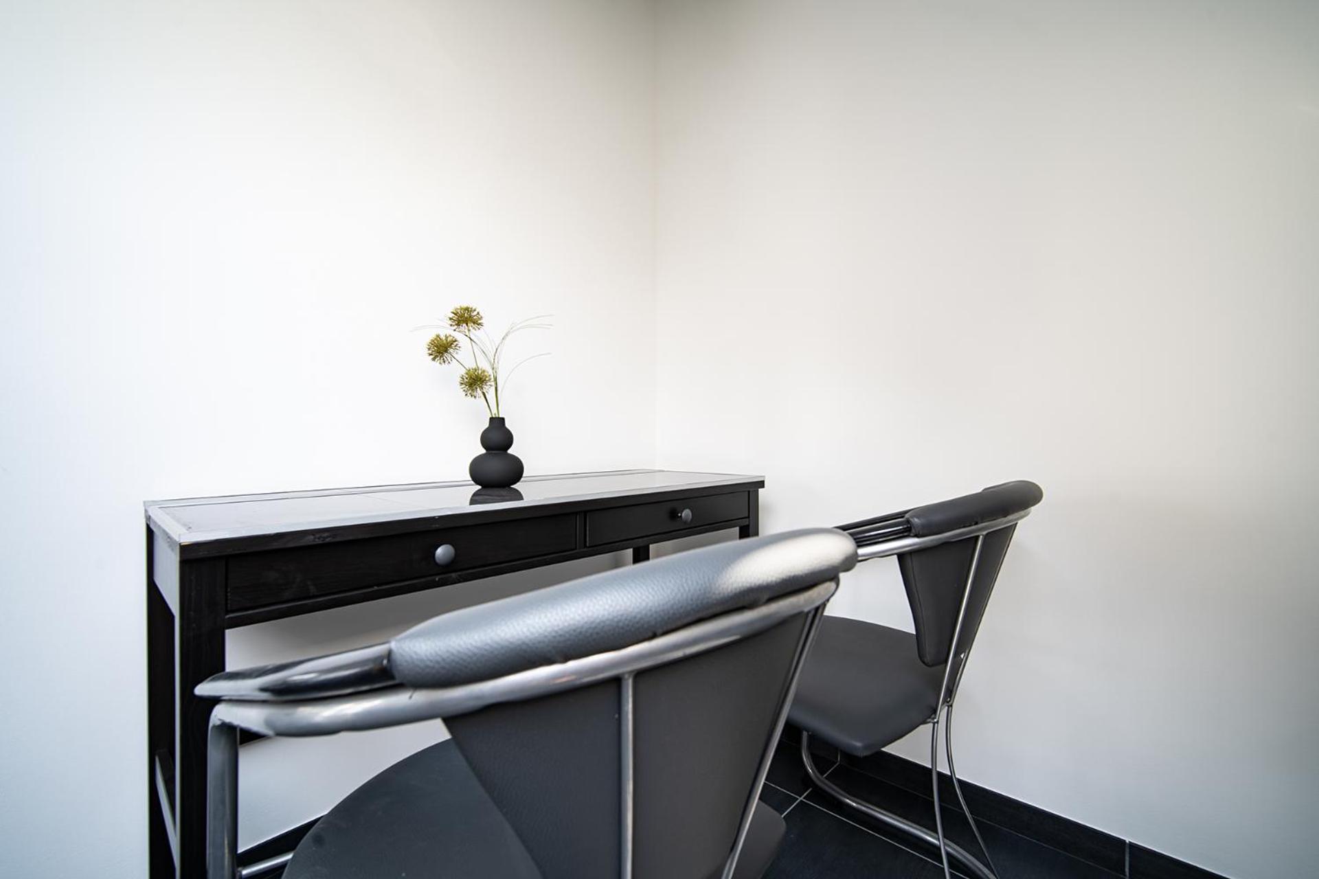 Blauer Stein Apartments Wh5 Пулхайм Екстериор снимка